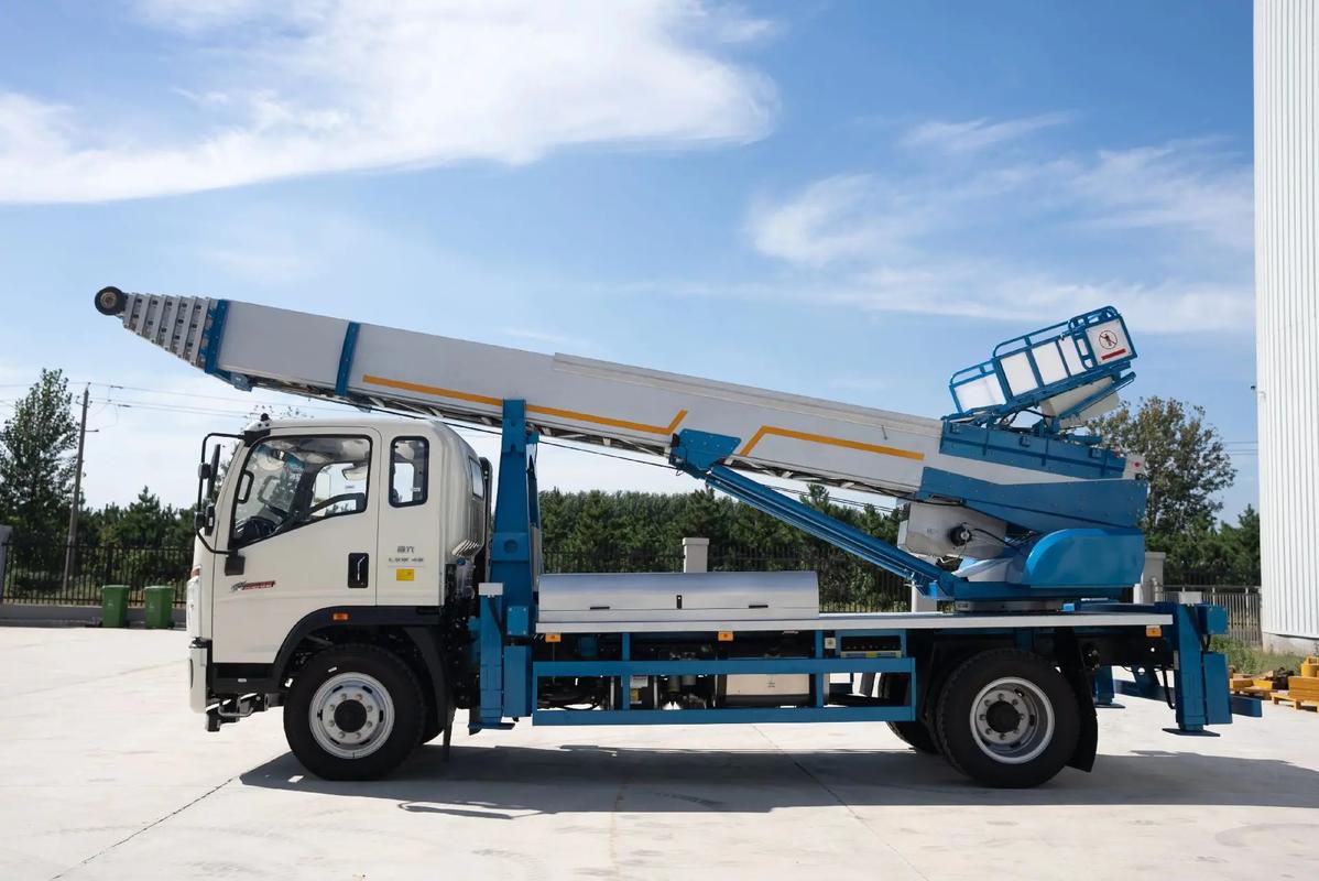 惠水云梯上料车租赁费用